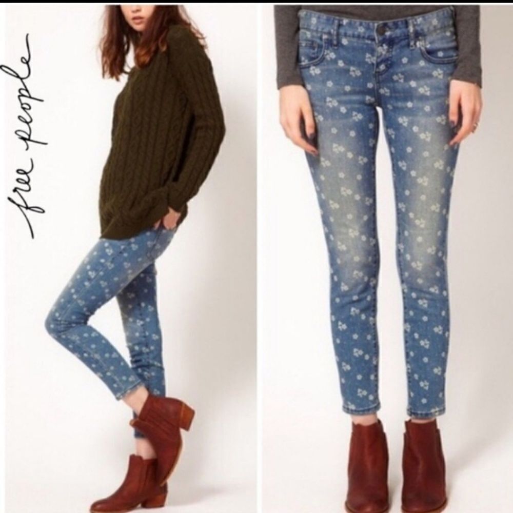 Free People Floral Print Ditzy Ankle Crop Jeans Feminine Distressed Casual Boho